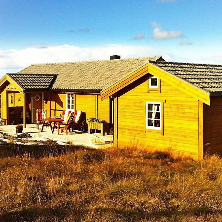 Three-Bedroom Holiday Home In Dyrvik Tuvnes Exteriér fotografie